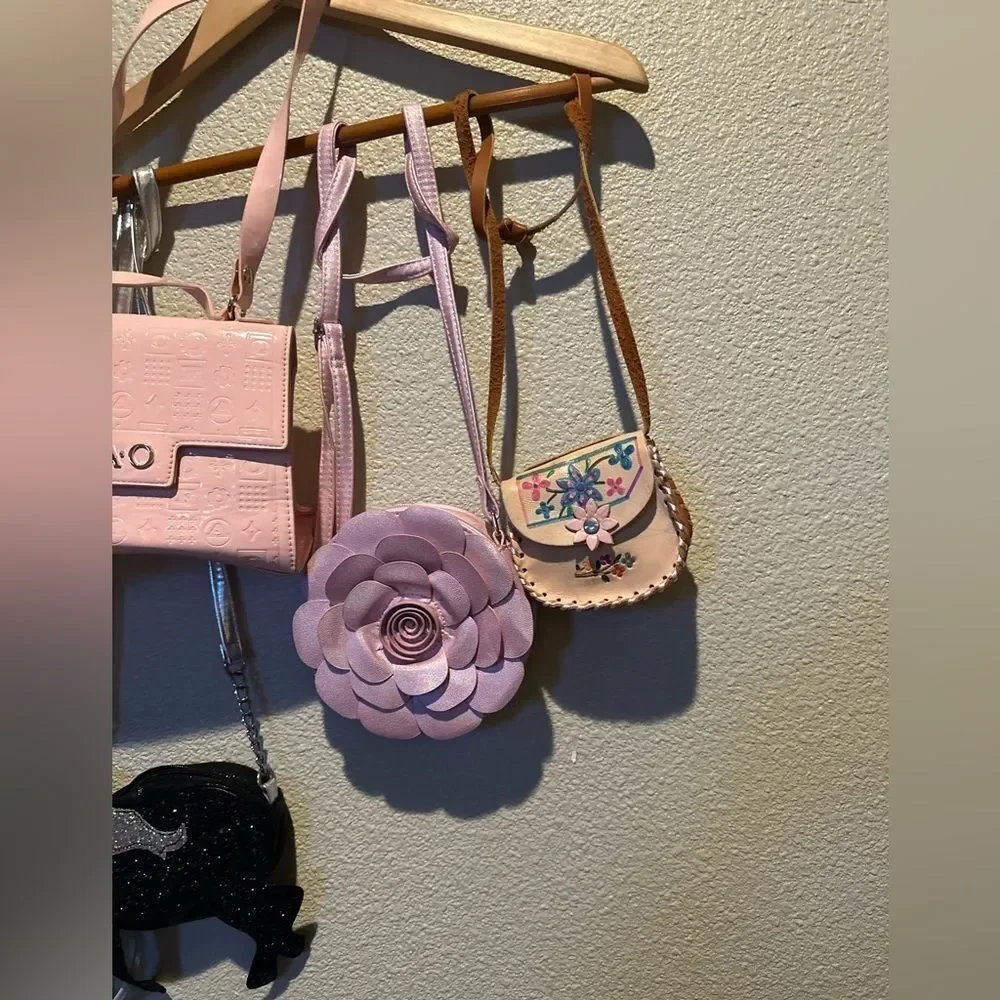 Lot of Different Types of Girl Purses
